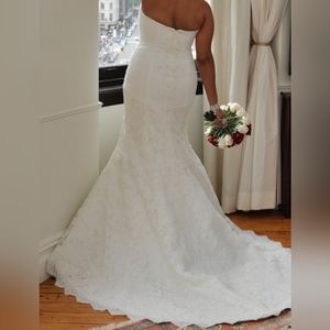 Oleg Cassini Wedding Dress